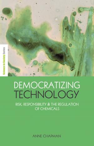Book cover of Democratizing Technology
