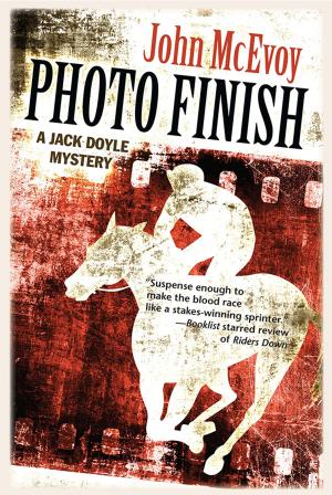 bigCover of the book Photo Finish by 