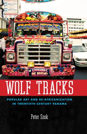 Cover of the book Wolf Tracks by Katherine Roeder