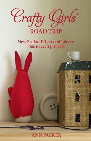 Cover of the book Crafty Girls' Road Trip by Julian Novitz
