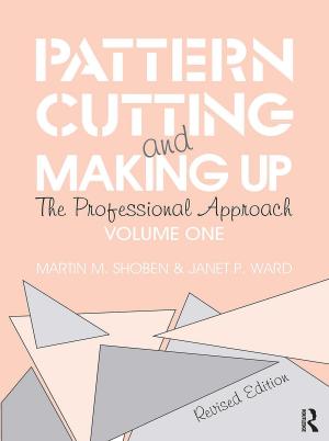 Cover of the book Pattern Cutting and Making Up by Alex Alvarez