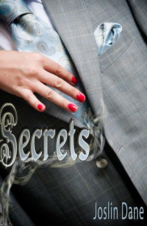 Cover of the book Secrets by Valia Vixen