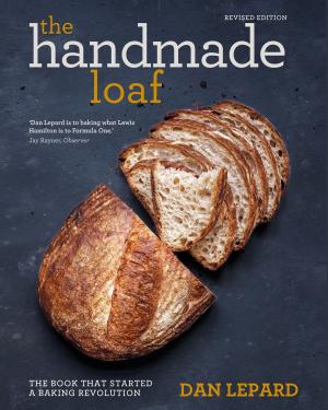 Cover of the book The Handmade Loaf by Helene Siegel, Karen Gillingham