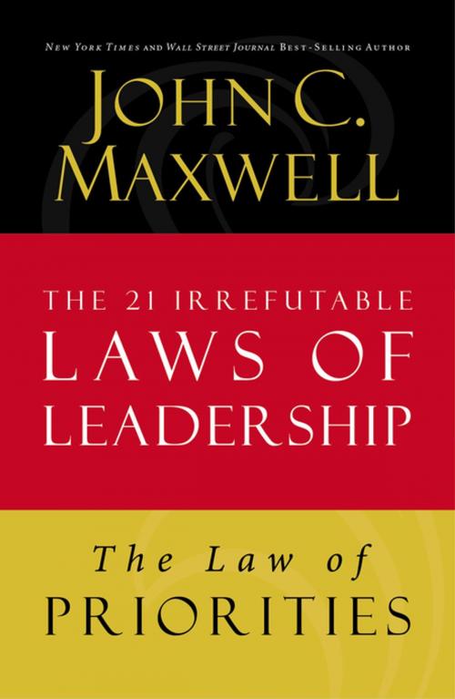Cover of the book The Law of Priorities by John C. Maxwell, HarperCollins Leadership