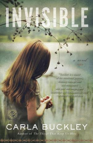 Cover of the book Invisible by Susan Howatch