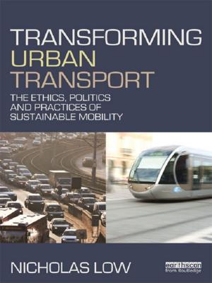 Cover of the book Transforming Urban Transport by Zhongguo Jindai Shi, Douglas R. Reynolds
