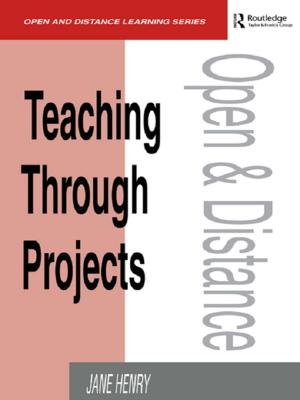 Cover of the book Teaching Through Projects by Robert Hull