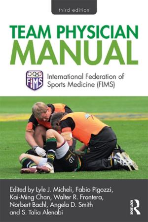 Cover of the book Team Physician Manual by Julia Gillen