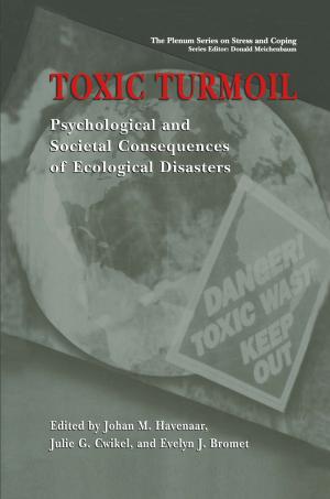 Cover of the book Toxic Turmoil by Duane Rumbaugh, W.A. Hillix
