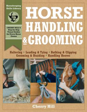Book cover of Horse Handling & Grooming