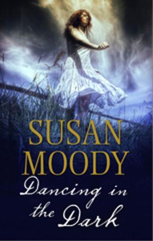 Cover of the book Dancing in the Dark by Elizabeth Gunn