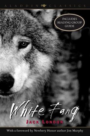 Cover of the book White Fang by Carolyn Keene