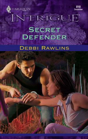 Cover of the book Secret Defender by Laura Martin