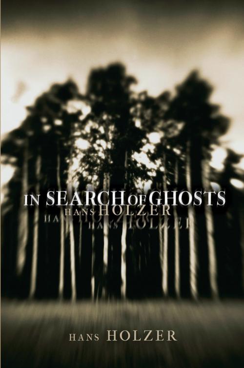 Cover of the book In Search of Ghosts by Hans Holzer, Fall River Press