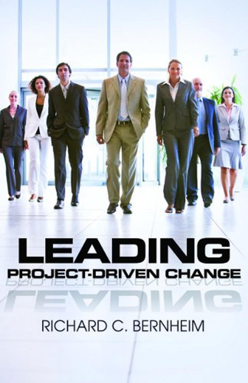 Big bigCover of Leading Project-Driven Change