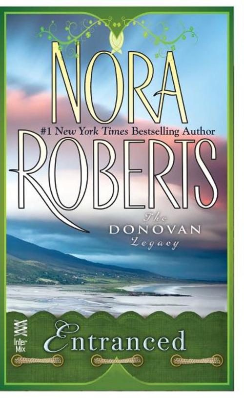 Cover of the book Entranced by Nora Roberts, Penguin Publishing Group