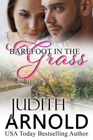 Book cover of Barefoot In the Grass