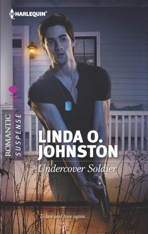 Cover of the book Undercover Soldier by Karen Whiddon