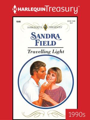 Cover of the book Travelling Light by Sarah Mallory