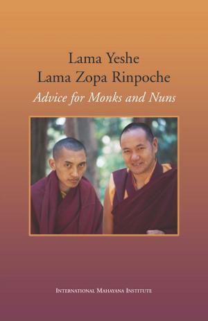 Cover of the book Advice for Monks and Nuns by Khen Rinpoche Geshe Thubten Chonyi