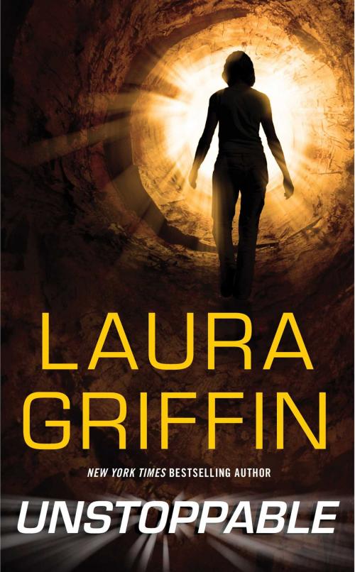 Cover of the book Unstoppable by Laura Griffin, Pocket Star