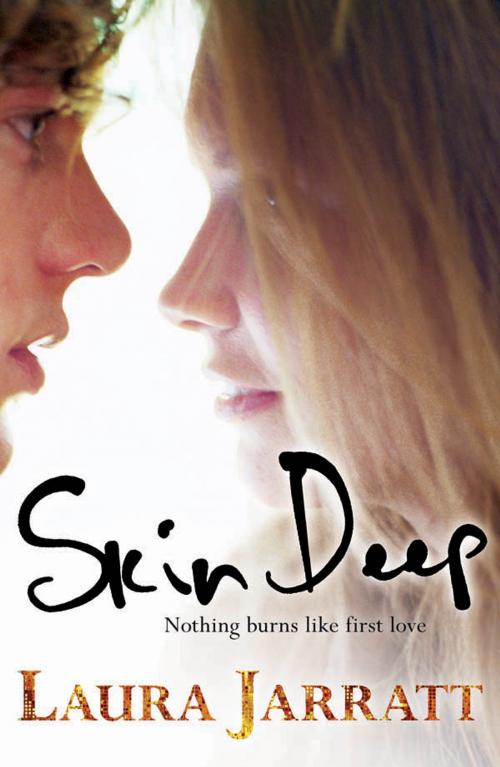 Cover of the book Skin Deep by Laura Jarratt, Egmont UK Ltd