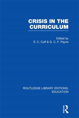 Cover of the book Crisis in the Curriculum by Gordon Mills