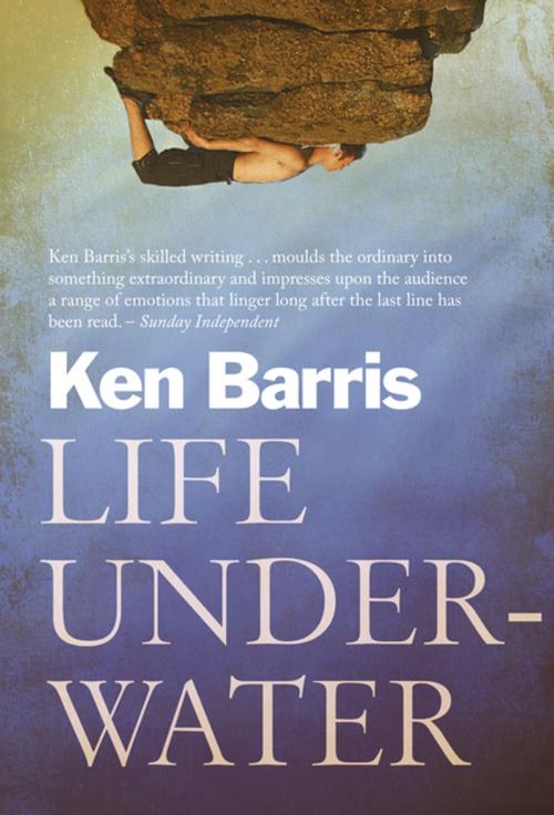 Cover of the book Life Underwater by Ken Barris, Kwela