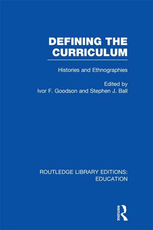 Cover of the book Defining The Curriculum by , Taylor and Francis