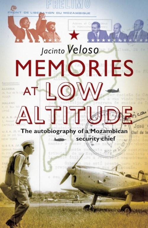 Cover of the book Memories at Low Altitude by Jacinto Veloso, Random House Struik