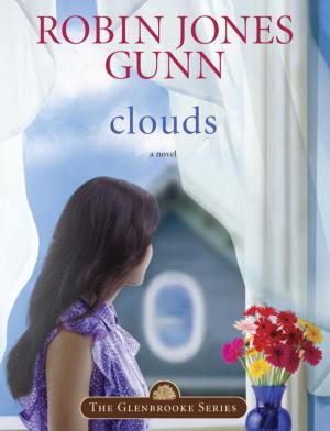 Cover of the book Clouds by Michael Ford