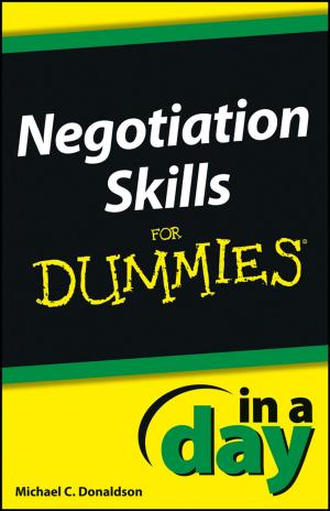 Book cover of Negotiating Skills In a Day For Dummies