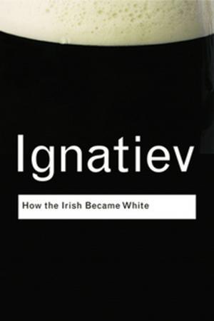 Cover of the book How the Irish Became White by Tina Rae