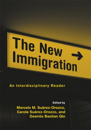 Cover of the book The New Immigration by Guillermo E. Rosado Haddock