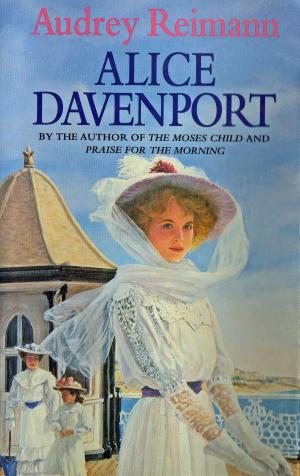 Cover of the book Alice Davenport by Susanne Saville