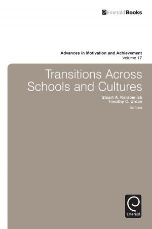 Cover of the book Transitions by Brian Howieson, Julie Hodges