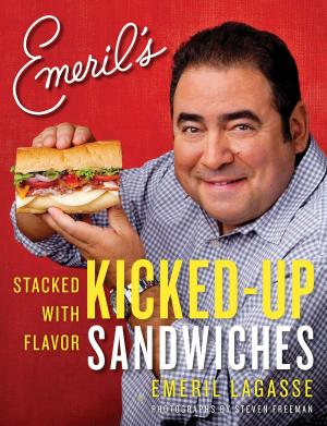 Cover of the book Emeril's Kicked-Up Sandwiches by Bill Schutt, J. R. Finch
