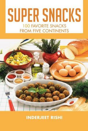 Cover of the book Super Snacks by Leslie Whitaker