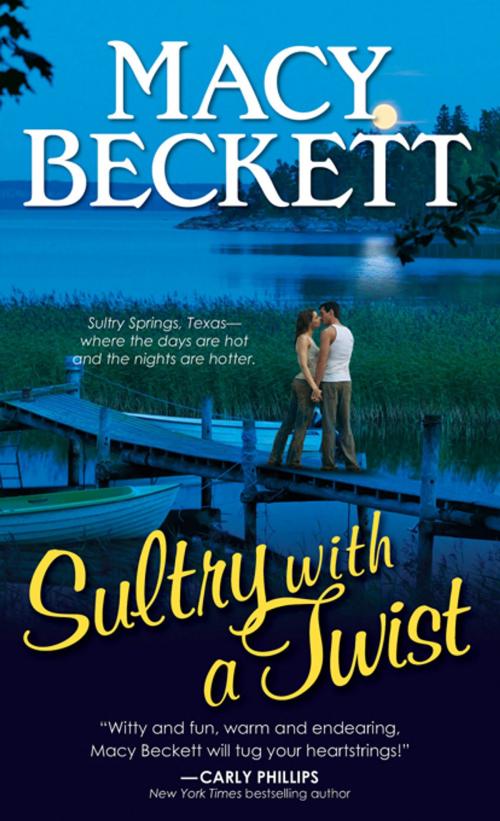 Cover of the book Sultry with a Twist by Macy Beckett, Sourcebooks