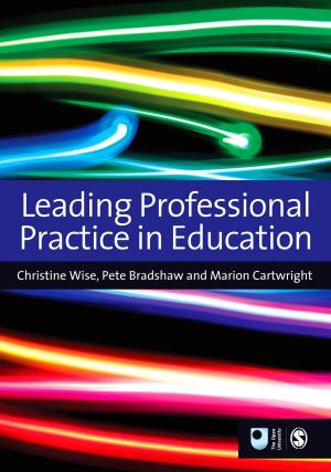 Book cover of Leading Professional Practice in Education