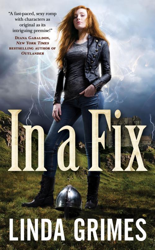 Cover of the book In a Fix by Linda Grimes, Tom Doherty Associates