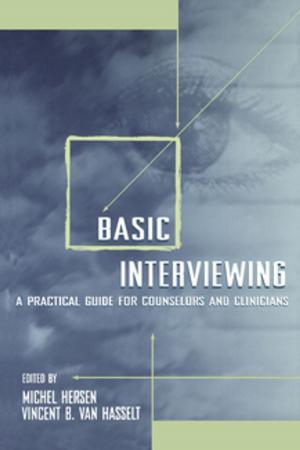 Cover of the book Basic Interviewing by Derek Attridge