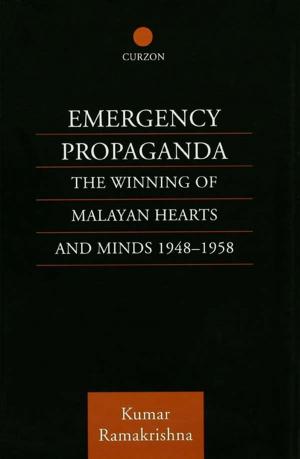 Cover of the book Emergency Propaganda by Jala Makhzoumi, Gloria Pungetti