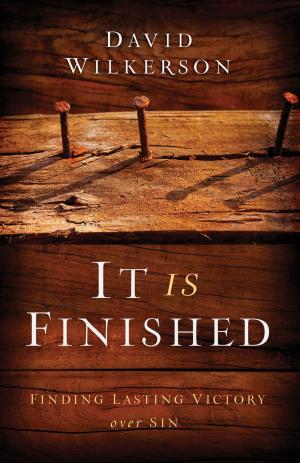 Cover of the book It Is Finished by David Kinnaman, Gabe Lyons