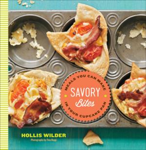 Cover of the book Savory Bites by Barbara Calamari, Sandra DiPasqua