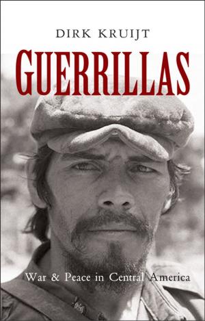 Cover of the book Guerrillas by Mick Moore, Wilson Prichard, Odd-Helge Fjeldstad