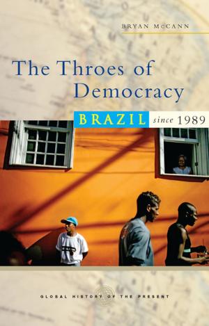 Cover of the book The Throes of Democracy by Paul French, Sam Chambers