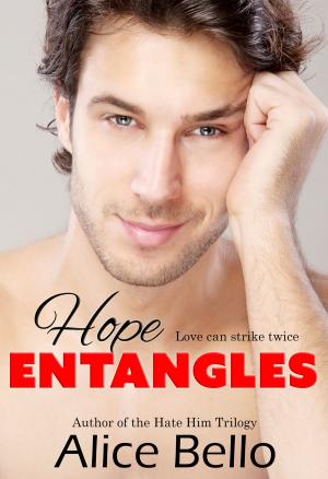 Book cover of Hope Entangles: The HopeTrilogy Book 2