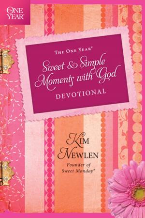 Cover of the book The One Year Sweet and Simple Moments with God Devotional by Jack Exum