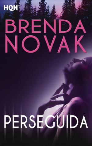 Cover of the book Perseguida by Natasha Oakley, Lilian Darcy